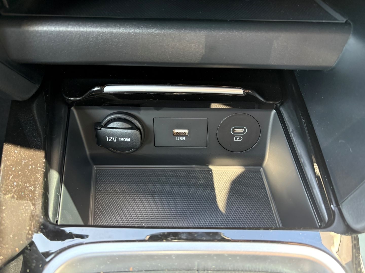 Fahrzeugabbildung Kia Ceed_sw Ultimate Edition TotWinkel PDC Keyless S