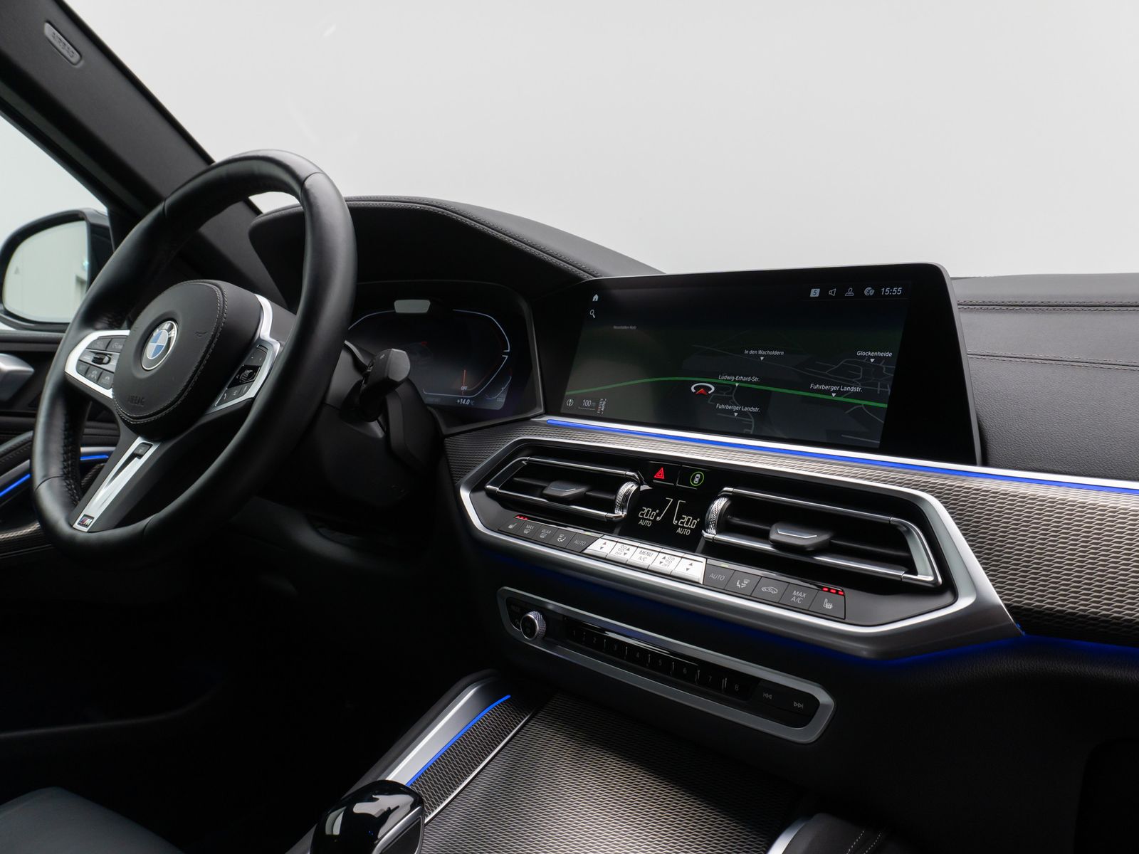 Fahrzeugabbildung BMW X6 xD40d M Sport Laser 360°HUD DAB H/K Komfort