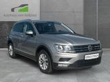 Volkswagen Tiguan 1.4 TSI ACT Bluemotion Technology DSG - Volkswagen Tiguan mit Benzin-Antrieb: Silber, Abstandswarner