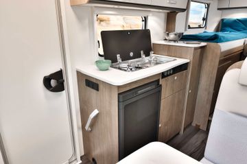 Carado V 337 PRO+ AUTOMATIK  Navi Kamera Smart TV