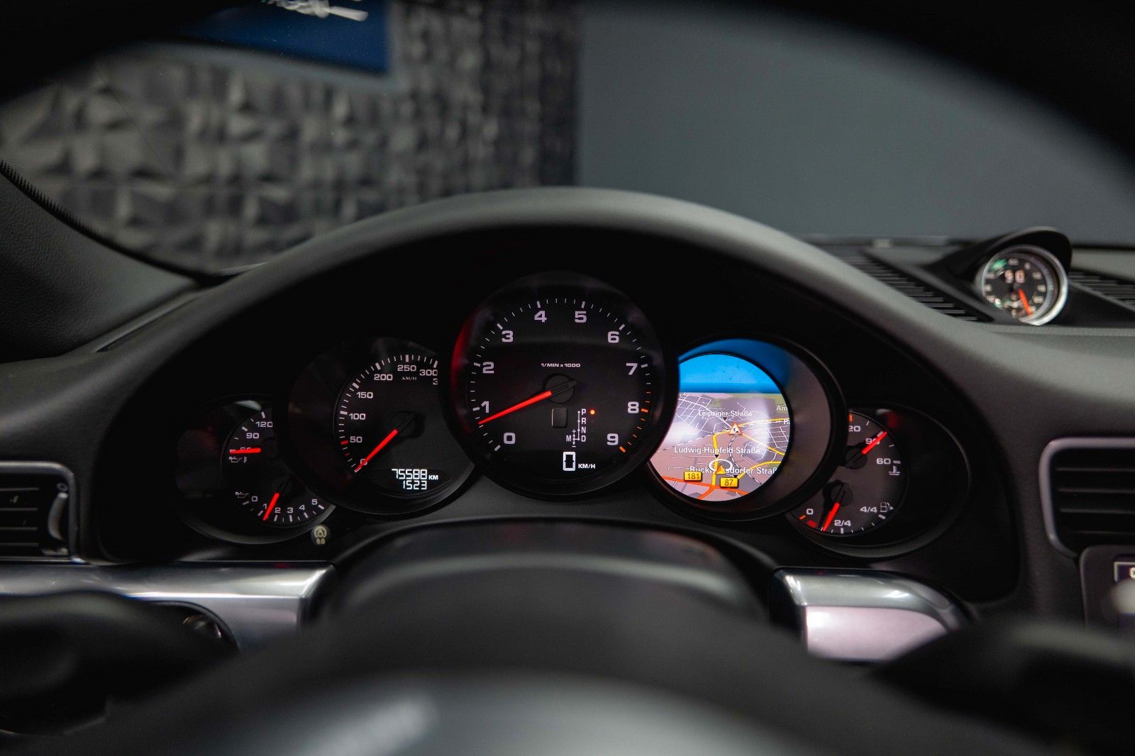 Fahrzeugabbildung Porsche 911 Carrera 4 S Cabriolet Sport Chrono Garantie