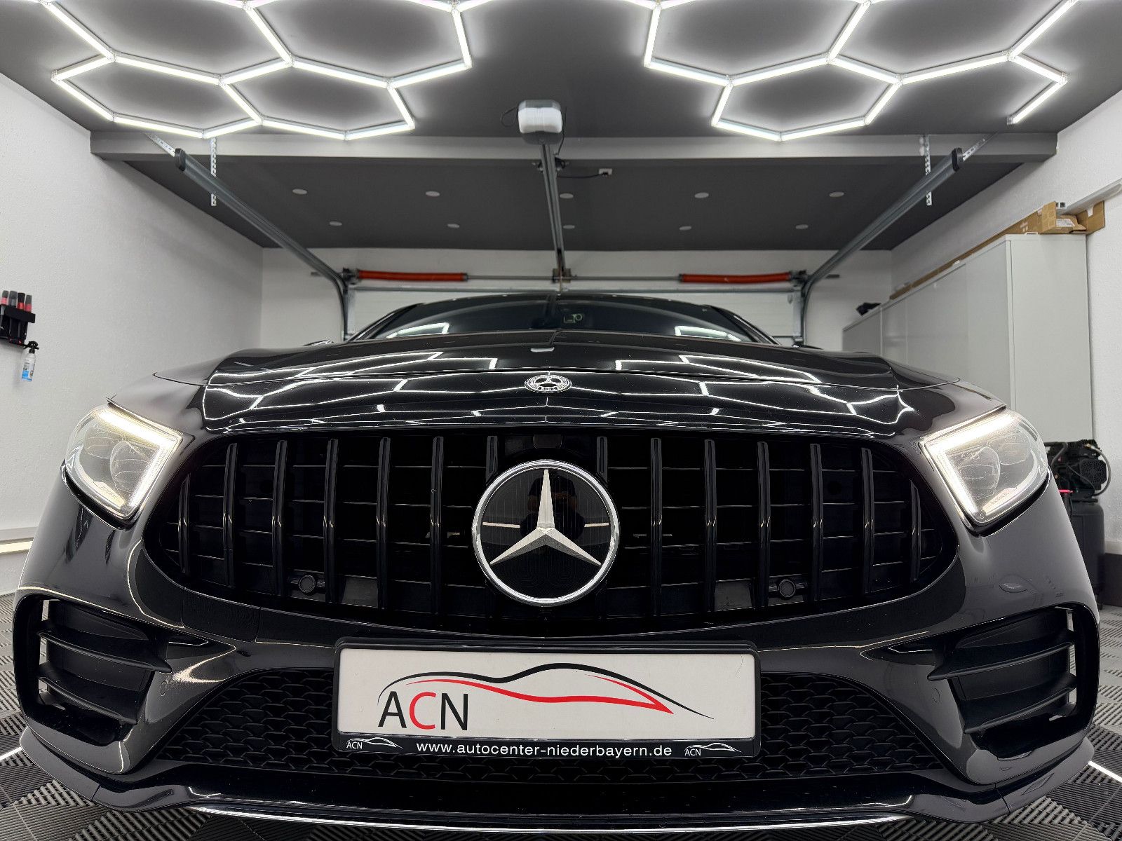Fahrzeugabbildung Mercedes-Benz CLS 350 d 4Matic AMG-LINE/HuD/eGSD/DISTRONIC+