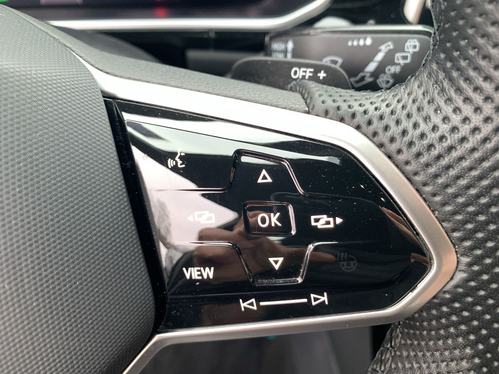 T-Roc 2.0 TSI R-Line 4Motion, ACC, Navi, LED DSG