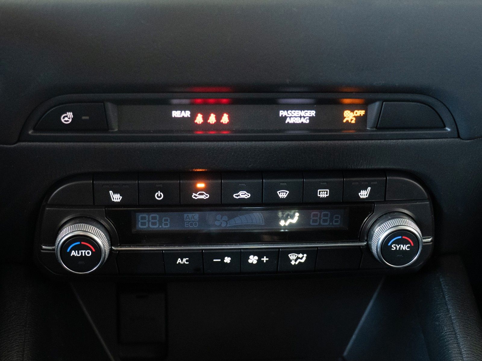 Fahrzeugabbildung Mazda CX-5 Ad'vantage AWD/LED/SITZHZ/NAVI/AUTOM/KAMERA