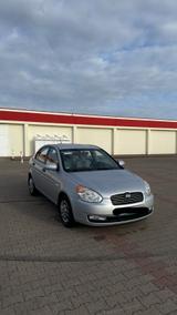 Hyundai Accent 1.4 Benzin - Hyundai Accent