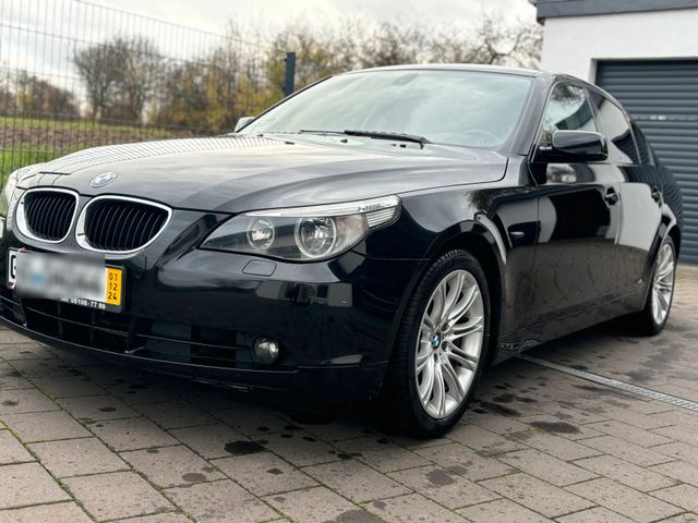 BMW e60 525i Shadow-Line