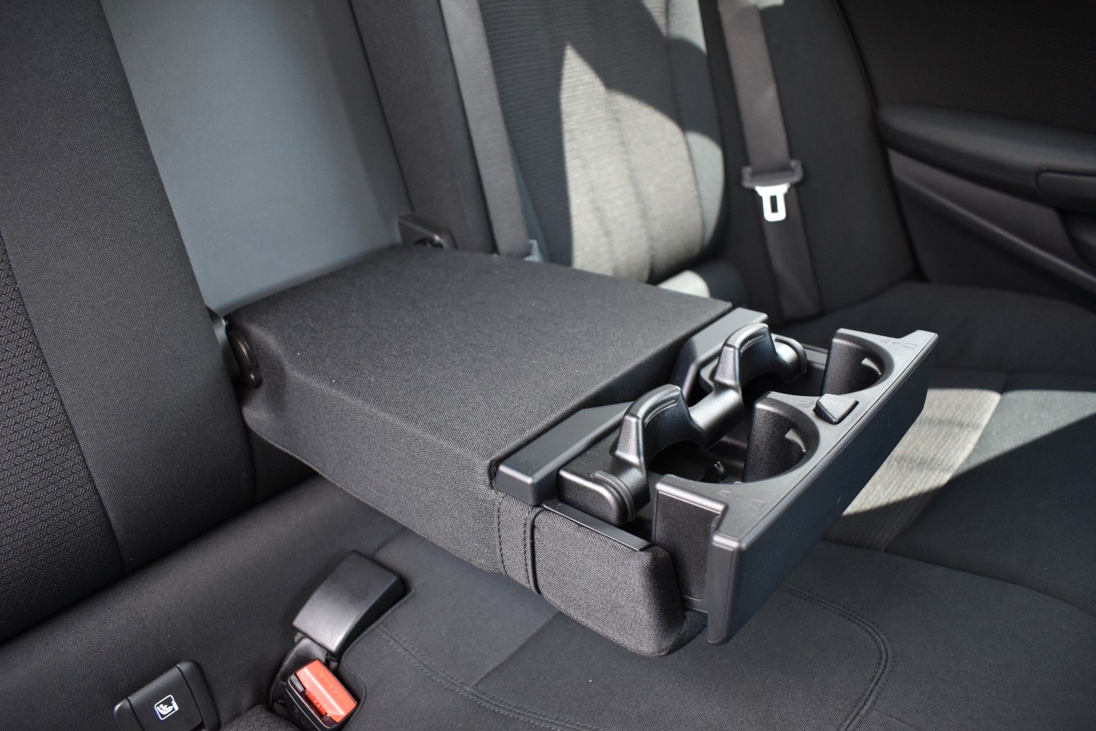 Fahrzeugabbildung BMW BMW 520d Touring Head Up/Anhänger/Driving Assist