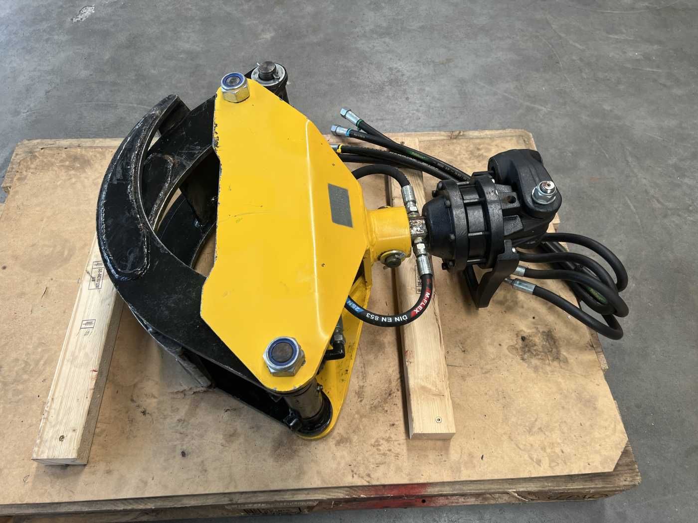Fahrzeugabbildung Andere DORN-TEC TopGrip M Holzzange Holzgreifer Rotator
