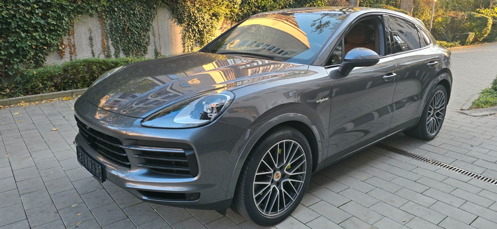 Porsche CayenneCoupe E-Hybrid,Luftfed,HUD,ACC,ALU21,Bos imagem 2