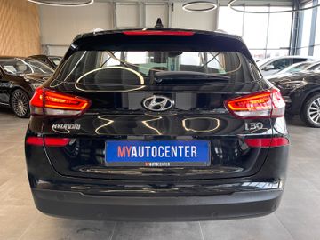 Hyundai i30 cw Premium *ACC*KAMERA*NAVI*SHZ*TEM*TOUCH*