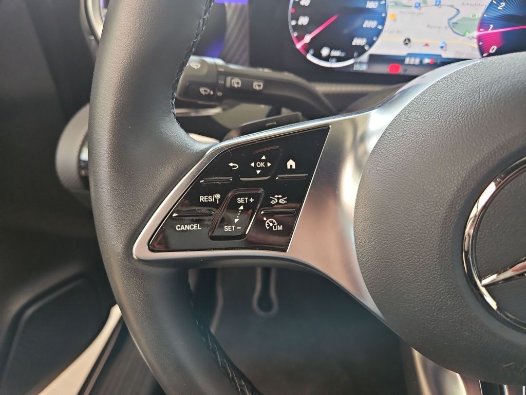 Fahrzeugabbildung Mercedes-Benz A 180 Progressive AHK Totwi. LED SHZ KeyLess KAM
