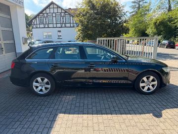 Audi A6 - 6
