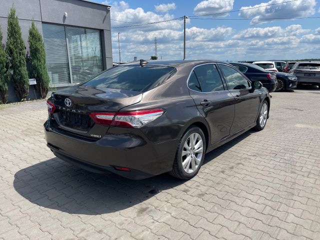 Toyota Camry 2.5 Hybrid