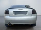 Audi A4 2.0 - Audi A4 mit Benzin-Antrieb: 2.0