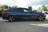 Volvo V 90 D5 AWD R Design Navi HarmanKardon Kamera - Volvo V90 mit Diesel-Antrieb