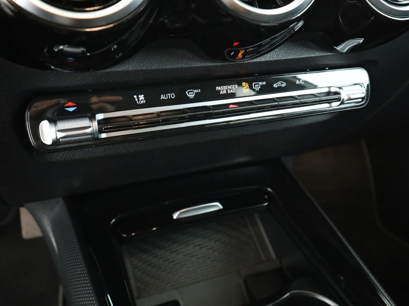 Mercedes-Benz GLB d AHK*Parktronic*Rückfahrkamera*el.Heck*, миниатюра 14
