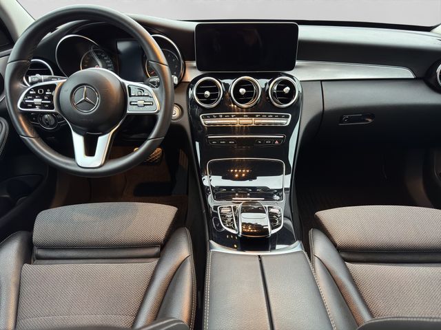 Fahrzeugabbildung Mercedes-Benz C 180 T Avantgarde+LED+Navi+Kamera+Spur+AHK