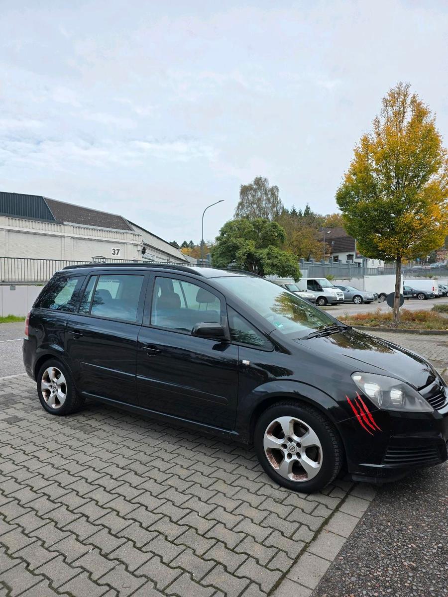 Opel Zafira 2005 — двигун 140 HP (103kW)