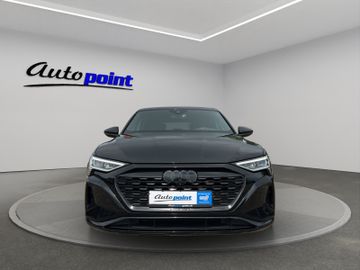 Audi Q8 - 2