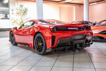 صورة 7 لـ 2018 Ferrari 488 PISTA