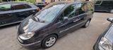 Peugeot 807 Style HDi FAP 160 Style - Peugeot 807 mit Diesel-Antrieb