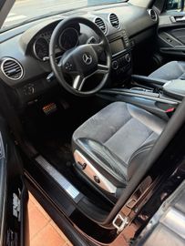 Mercedes ML 350 - 6