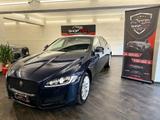 Jaguar XF 2.0 D 240 CV aut. Prestige - blaue Jaguar XF