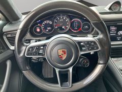 PORSCHE Panamera Sport Turismo GTS Carbon Paket Panorama