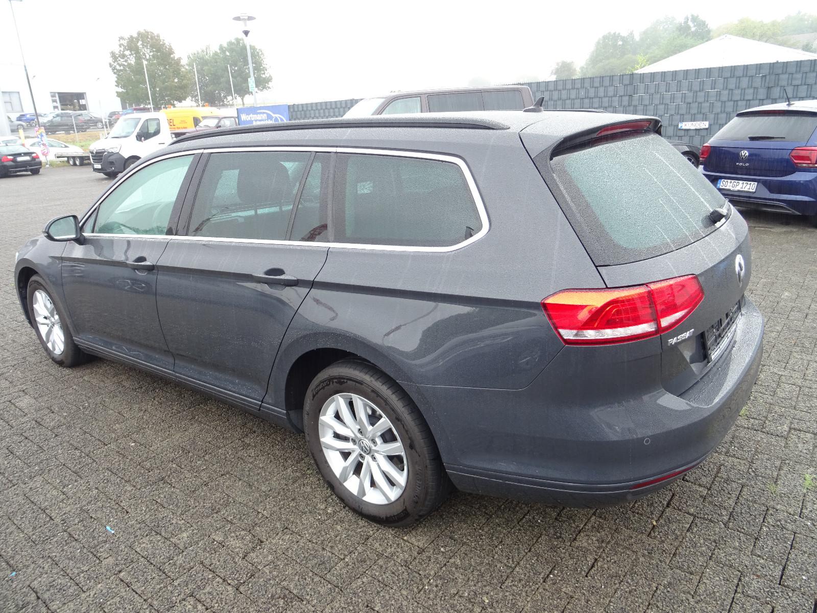 Volkswagen Passat Variant Comfortline 2.0 TDI  Navi Acc