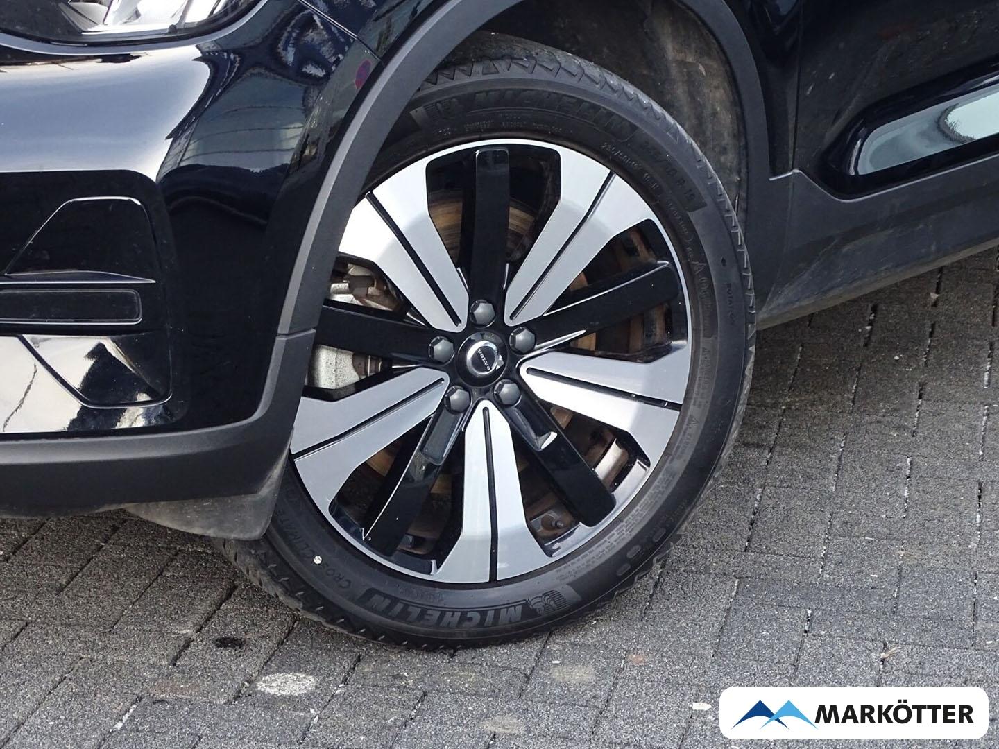 Volvo XC40 Core Recharge Pure Electric 2WD/LED/LHZ/SHZ