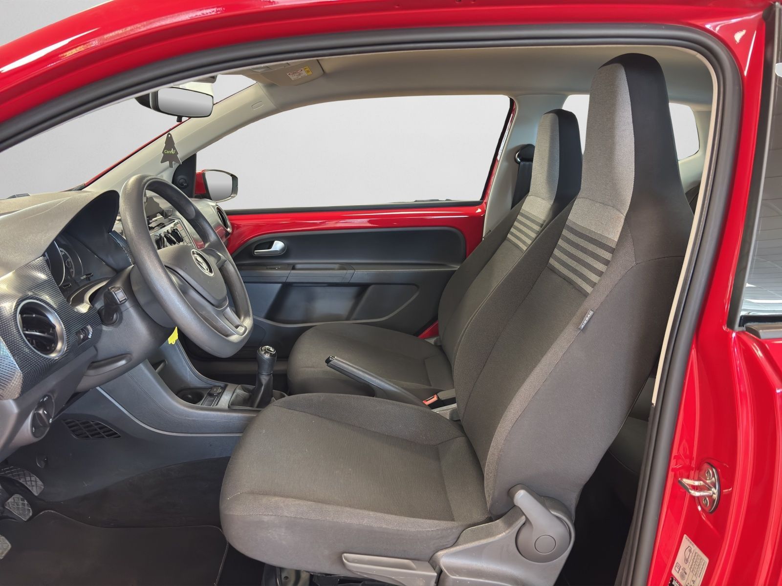Volkswagen up! - Bild 13