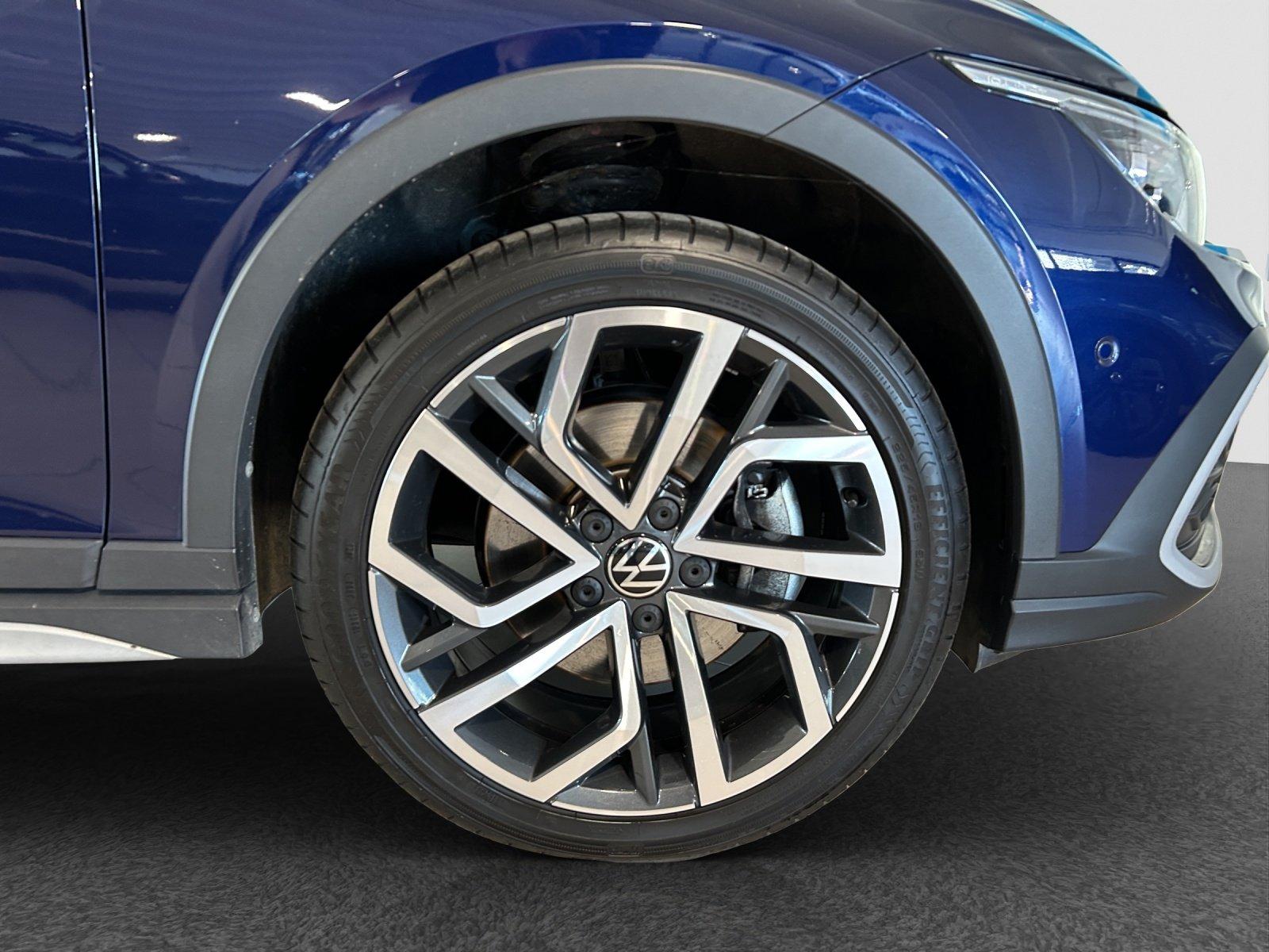 Volkswagen Golf 8 Var. 2.0 TDI DSG 4Mo. Alltrack PANO AHK K, миниатюра 10