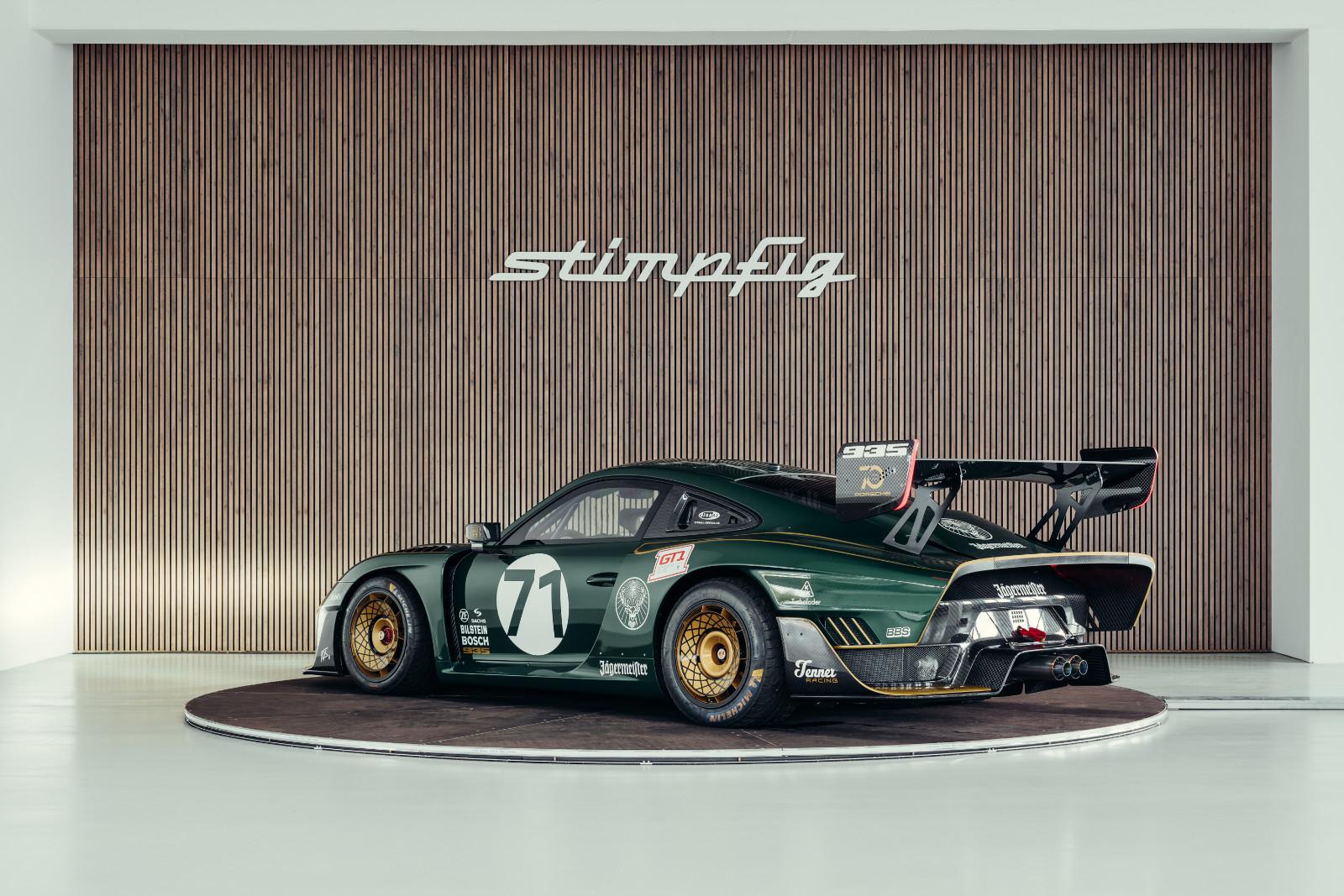 Porsche 935 (991.2) Rennwagen,  Jägermeister, 1 of 77