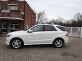 Mercedes-Benz ML 350 CDI BlueTec.  AMG Paket - Mercedes-Benz ML 350 aus 2013