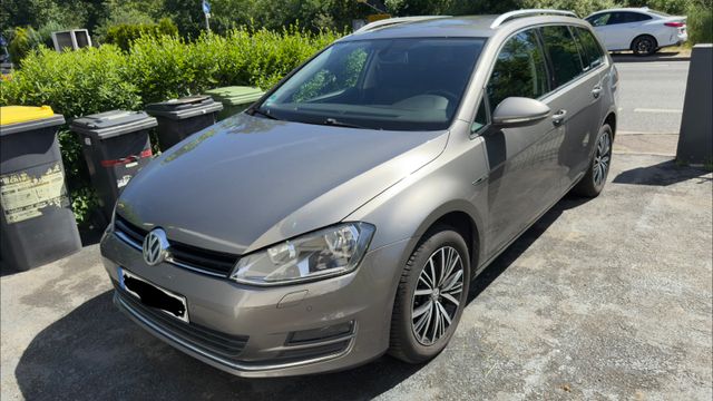 VW Golf