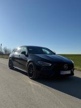 Mercedes-Benz CLA 35 AMG Mercedes-AMG CLA 35 4MATIC DCT Me... - Mercedes-Benz CLA 35 AMG: Sportwagen