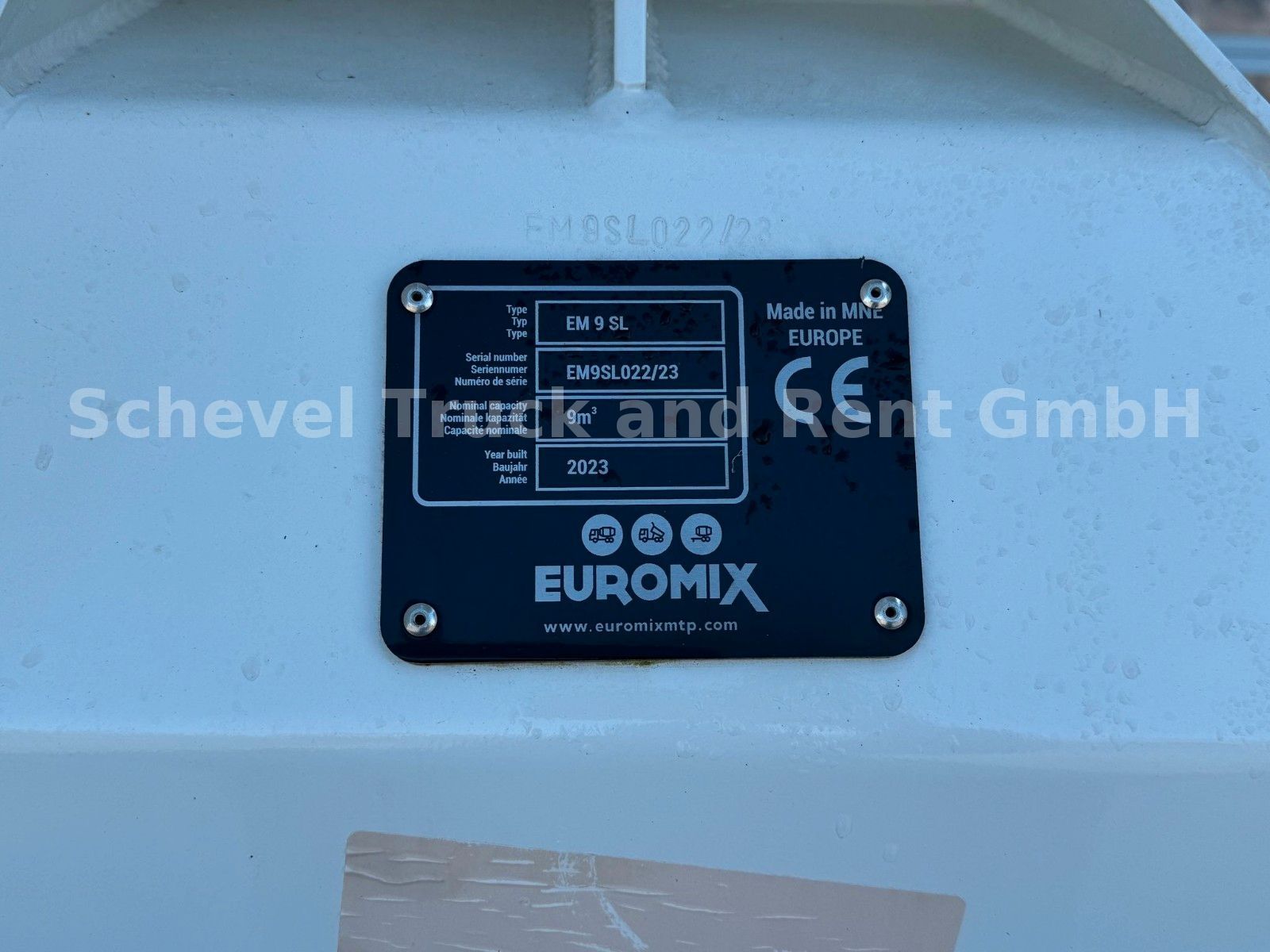 Fahrzeugabbildung MAN TGS 32.440 BB 8x4 Betonmischer EML 9
