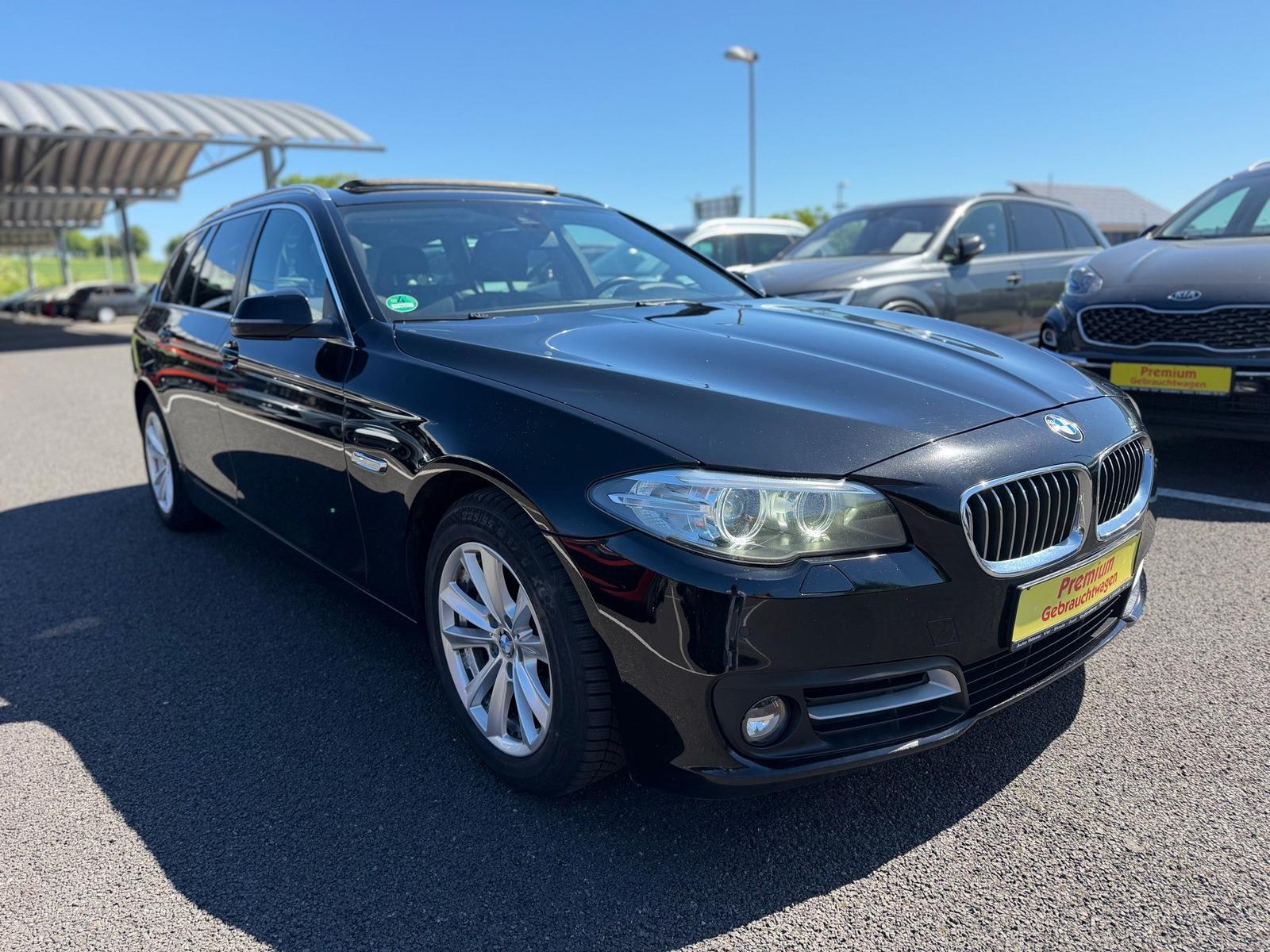 BMW 530d AHK Navi LED Pano Alu PDC