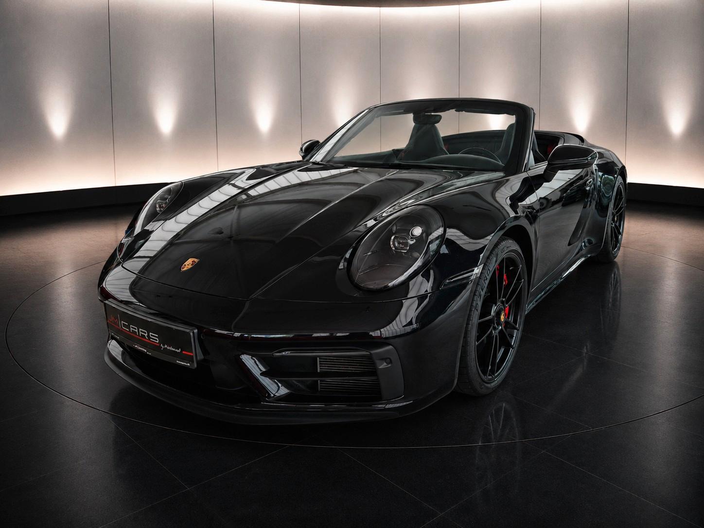 Porsche 992 Carrera 4 GTS Cabrio