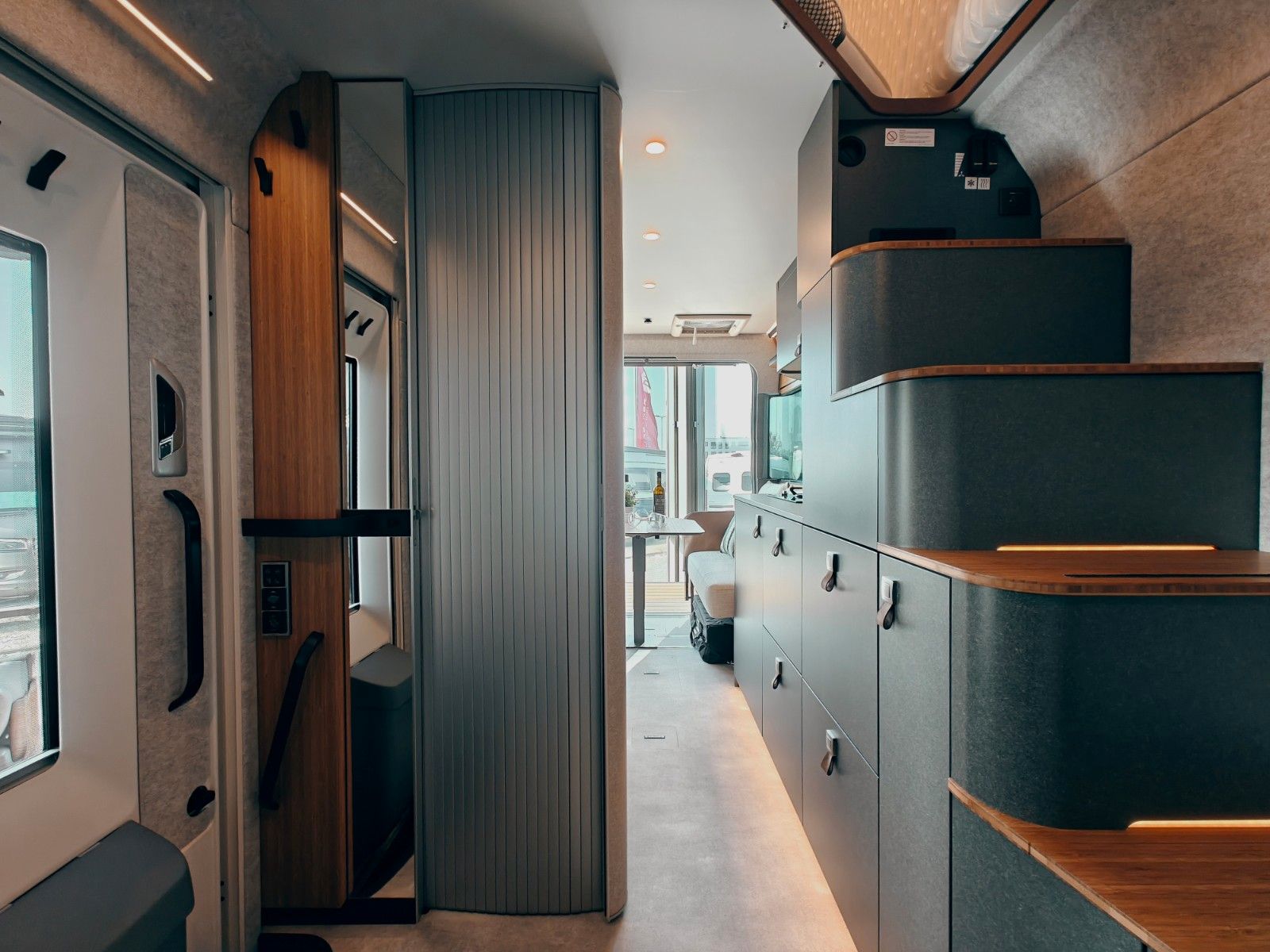 Fahrzeugabbildung HYMER / ERIBA / HYMERCAR VENTURE S 4x4 - NEU! MODELL 2026