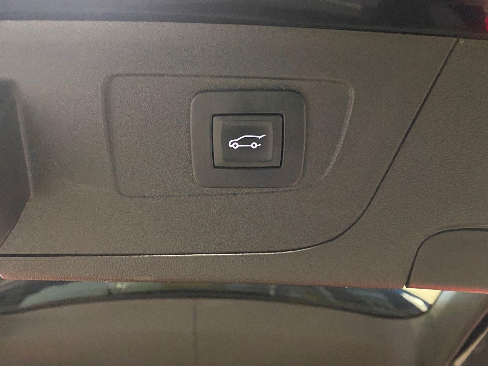 Fahrzeugabbildung Opel Insignia 1.5 Turbo Business Innovation ST+PANORA