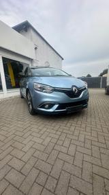 Renault Scenic IV Intens - Renault Scenic Intens mit Diesel-Antrieb