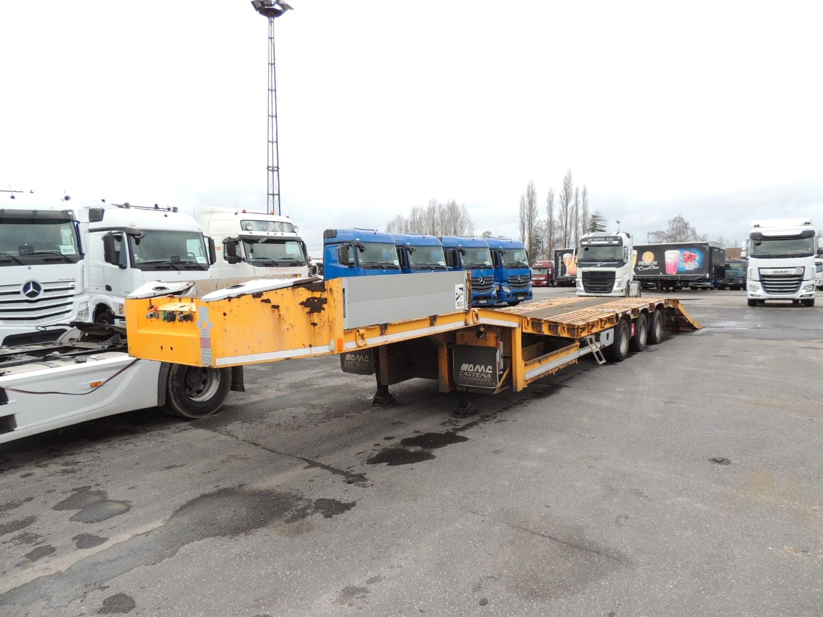 Other Castera 3 achse Tieflader + hydraulische rampen