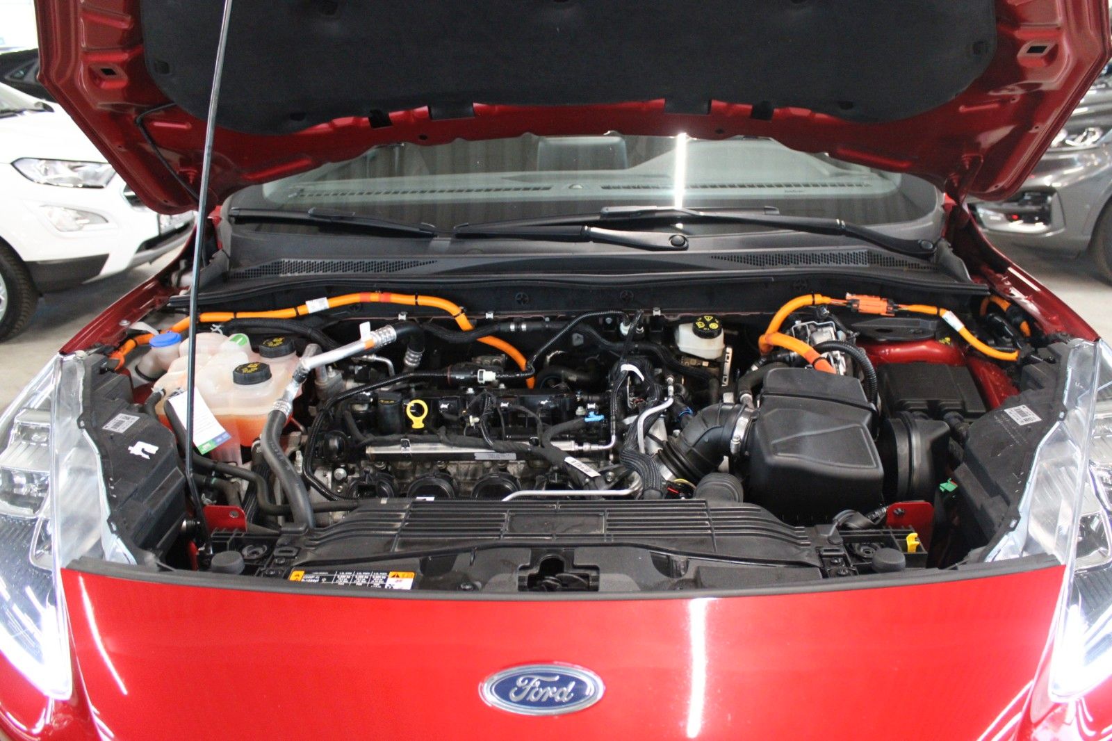 Fahrzeugabbildung Ford Kuga 2.5 PHEV ST-Line X Automatik LED ACC 2xCAM