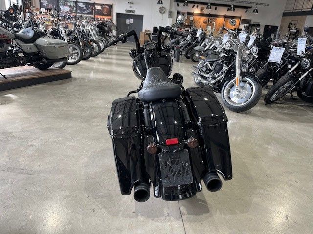 Fahrzeugabbildung Harley-Davidson FLHRXS Road King Spezial