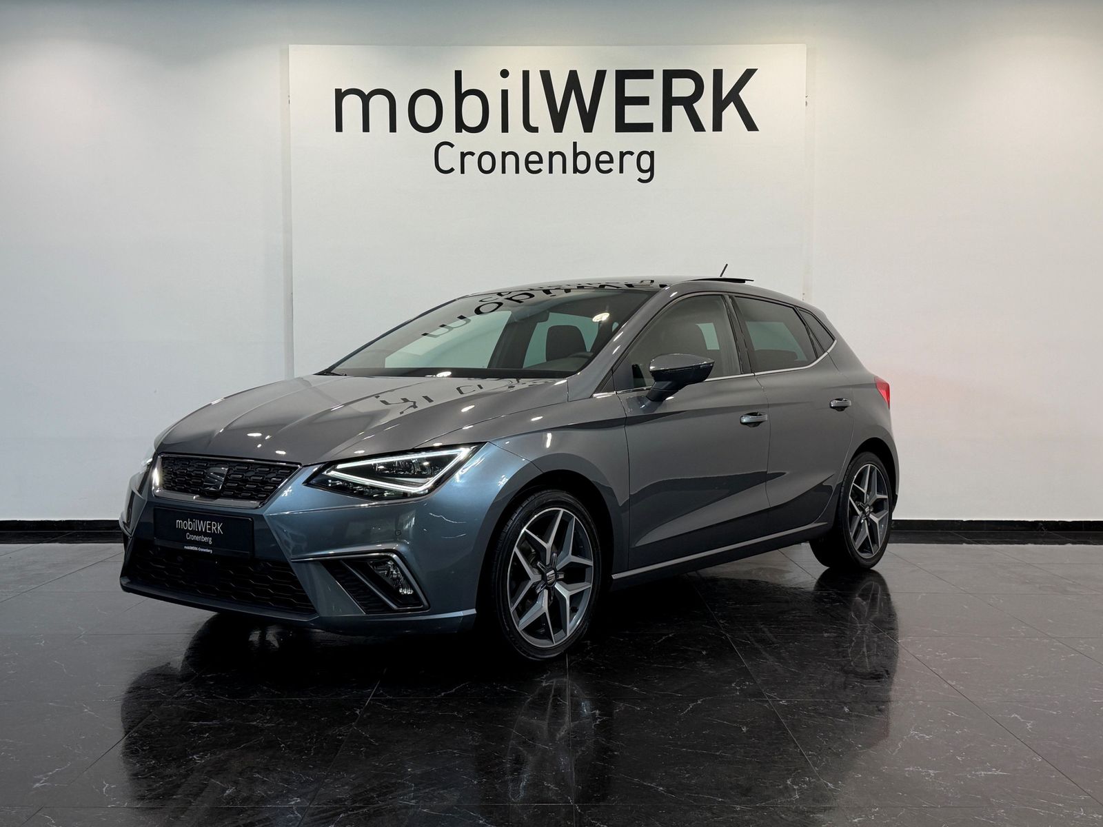 SEAT Ibiza 1.0TSI DSG PANO Kamera LED NAVI Kessy ACC