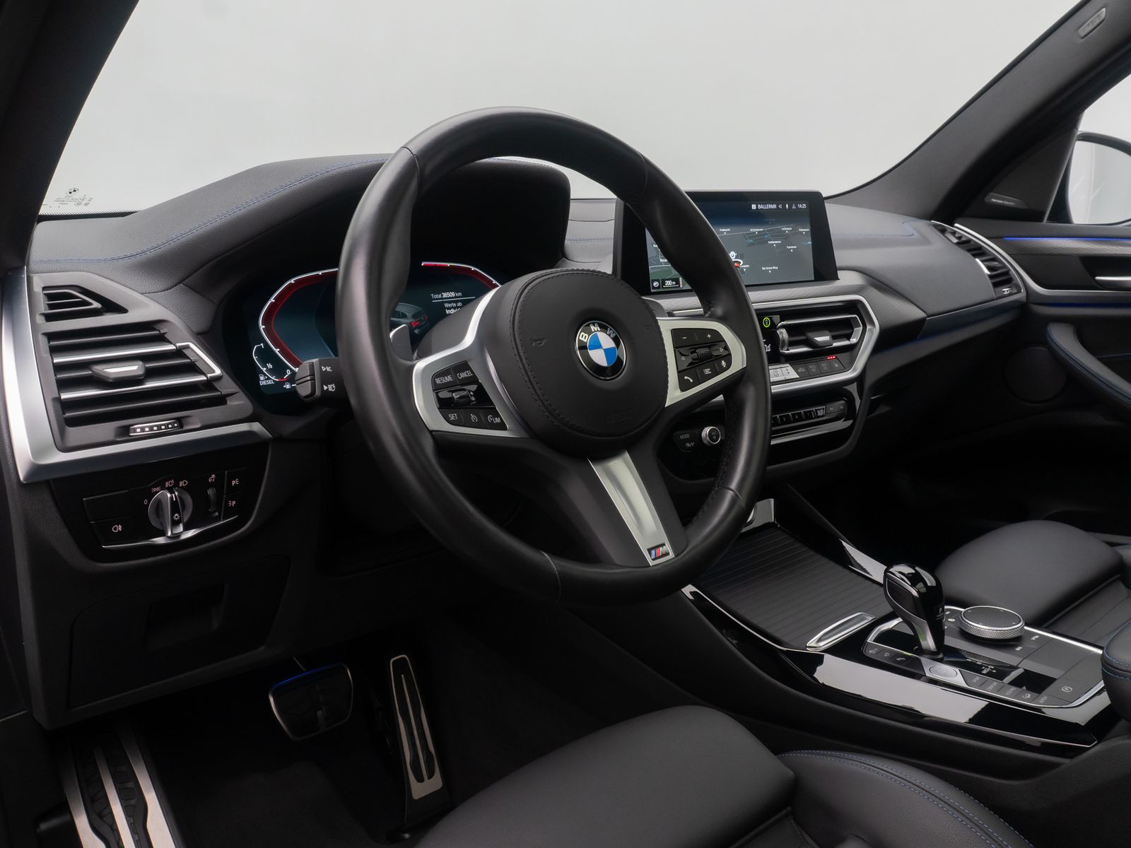Fahrzeugabbildung BMW X3 xD20d M Sport 360° HUD Laser H/K Panorama 19"