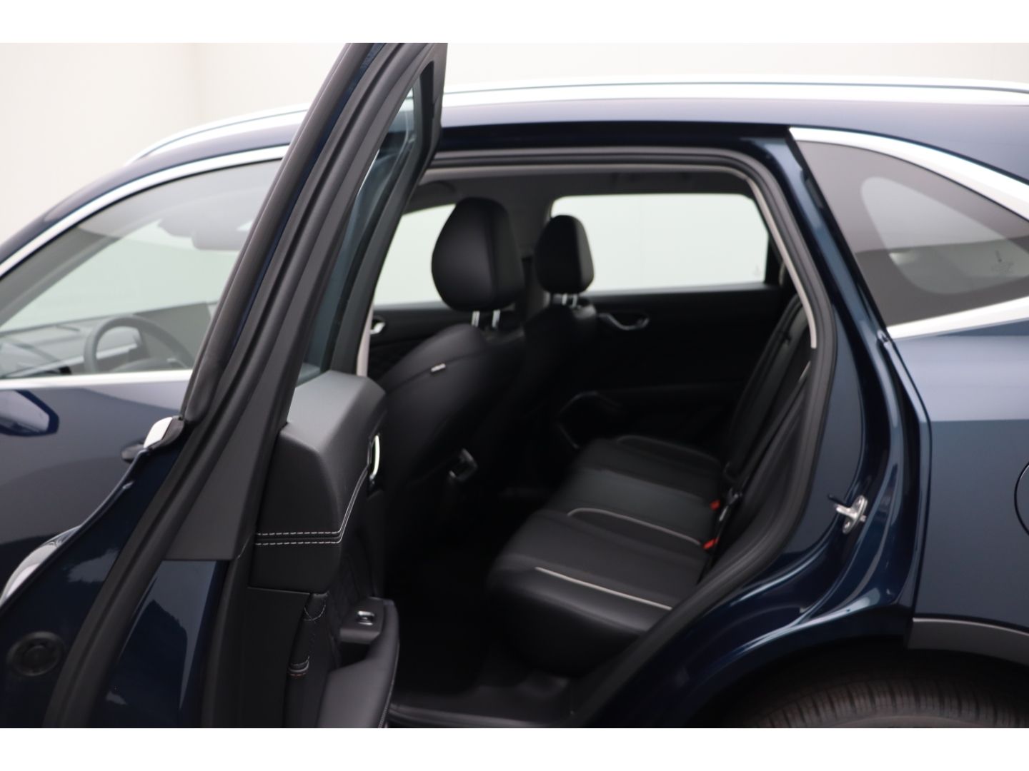 Fahrzeugabbildung GWM Wey 03 2.0 Premium PHEV 360 Kamera Elektr. Heckk