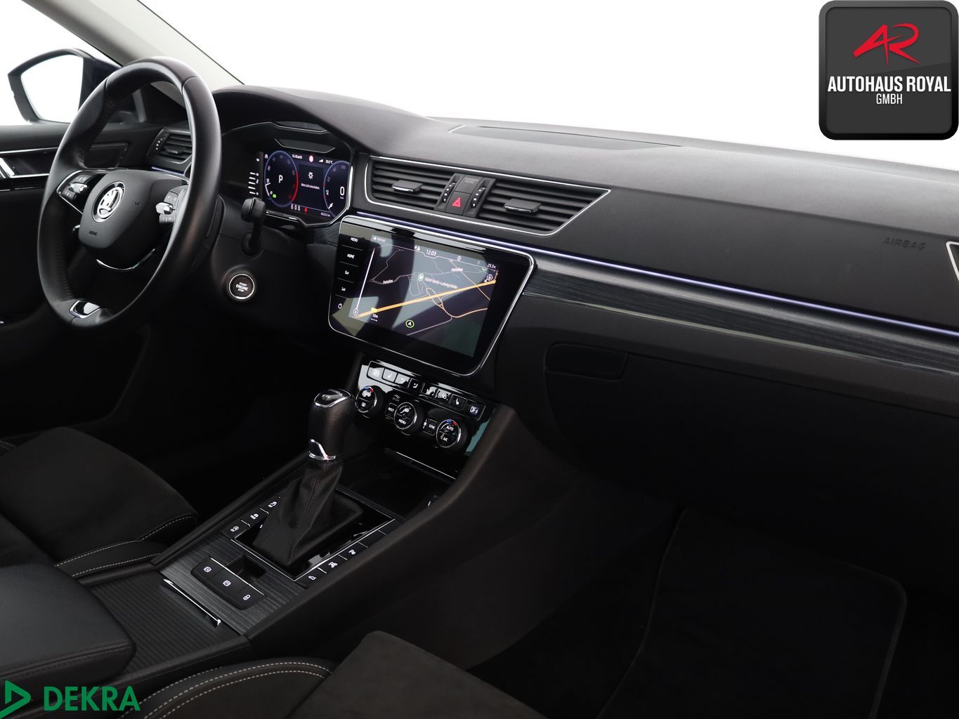 Skoda Superb Combi 2.0 TSI 4x4 PANO,360GRAD,MASSAGE,SH foto 10