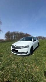Skoda Rapid Spaceback Clever 1.0TSI; SHZ; Pano; Kamera - Skoda Rapid mit Panoramadach
